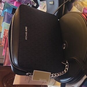 Mk crossbody black jet set